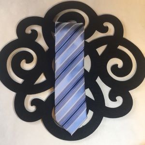 Joseph Feiss- Multi tonal blue diagonal stripe tie NWT.